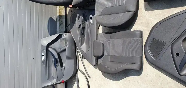 Ford Fiesta (2013 - 2017) Комплект отделки дверей — фото 4