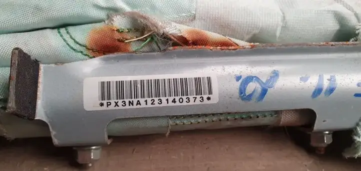 Nissan Leaf I (ZE0) (2010 - 2017) Боковая подушка безопасности шторка — фото 3