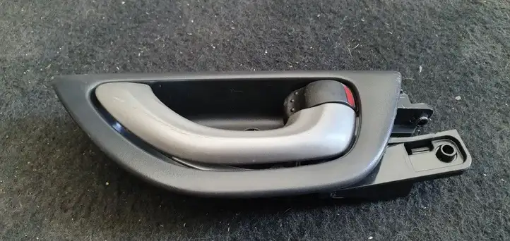 Honda Jazz (2008 - 2014) Внутренняя ручка двери — фото 1