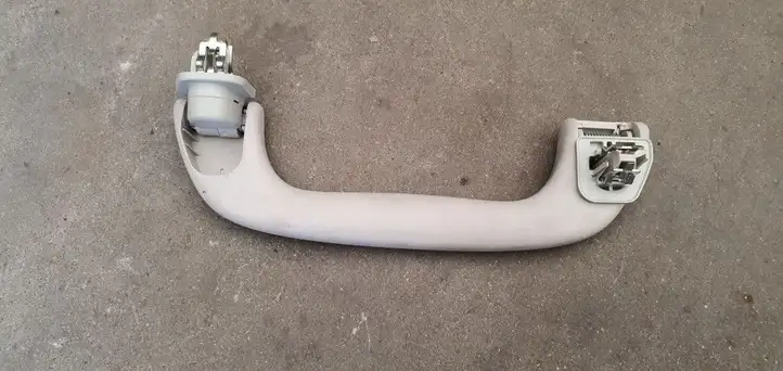 Mazda 6 (2012 - 2015) Потолочная ручка передняя — фото 2