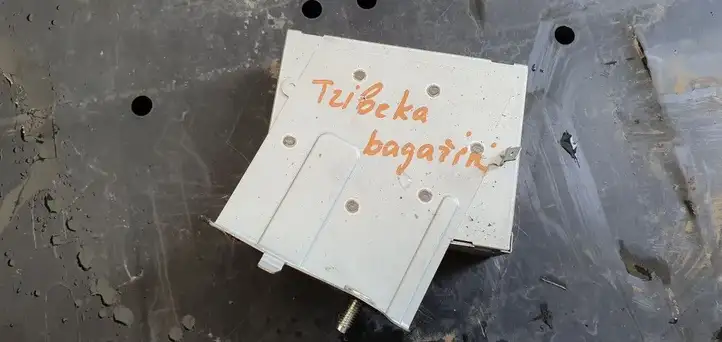 Subaru Tribeca (2007 - 2014) Модуль управления видео — фото 3