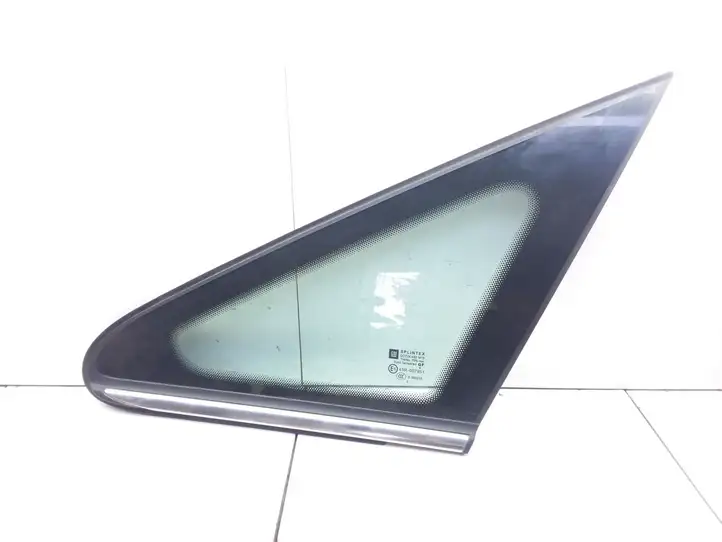 Opel Zafira B (2008 - 2014) E643R007951 Форточка двери — фото 1