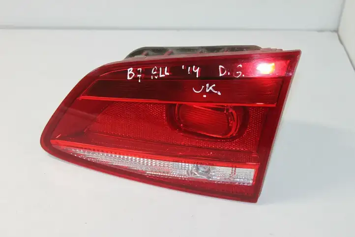 Volkswagen PASSAT B7 (2011 - 2014) 3AF945094Q Задний фонарь в крышке багажника — фото 1