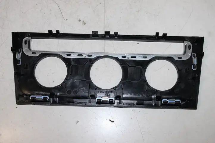 Volkswagen Golf VII (2013 - 2019) 5G2863099C Отделка блока климат-контроля — фото 6