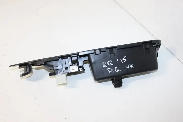 Nissan Qashqai (2013 - 2017) 829604EA0AX Блок кнопок стеклоподъемников — фото 3
