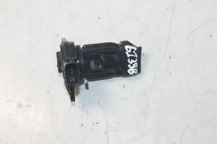 Toyota Yaris (2014 - 2019) 2220430030 Датчик массового расхода воздуха — фото 4