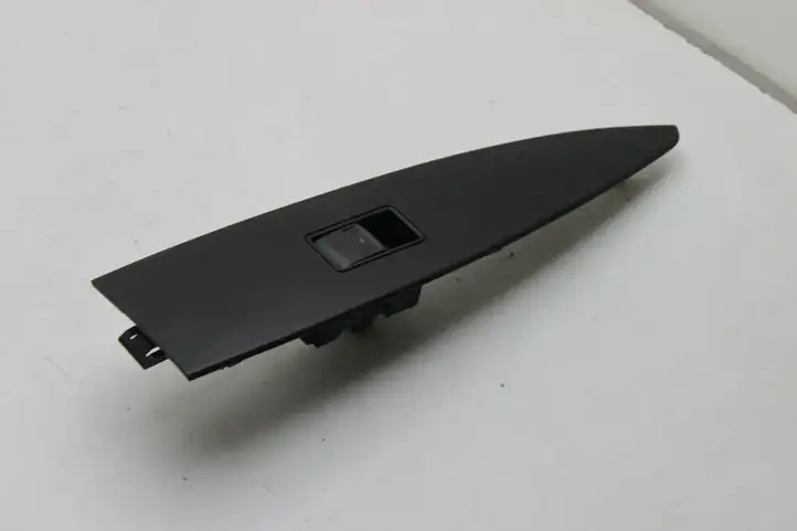 Toyota Avensis T270 (2009 - 2012) 7423205240 Блок кнопок стеклоподъемников — фото 2