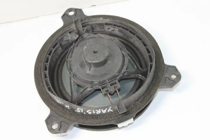Toyota Yaris (2014 - 2019) 86160-0D370 Динамики задних дверей — фото 5