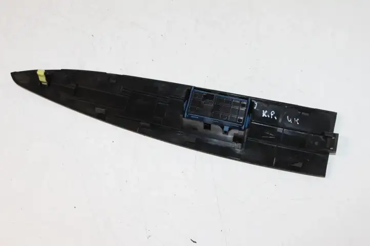 Toyota Avensis T270 (2009 - 2012) 7423205240 Блок кнопок стеклоподъемников — фото 4