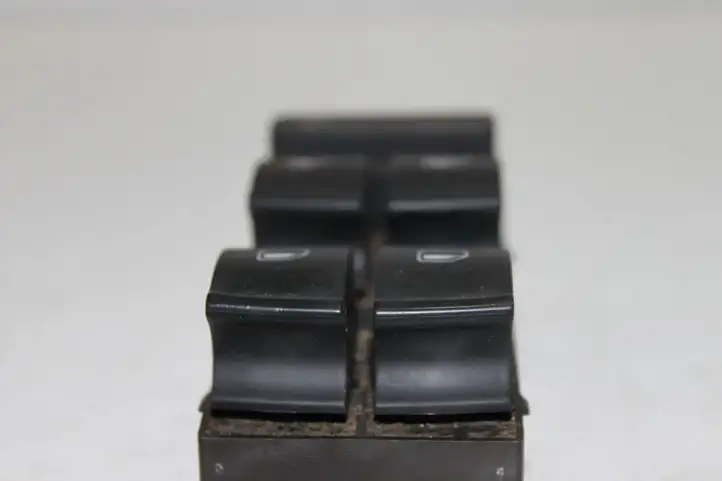 Audi A4 S4 B7 8E 8H (2004 - 2009) 8E0959851 Кнопка стеклоподъемников — фото 4