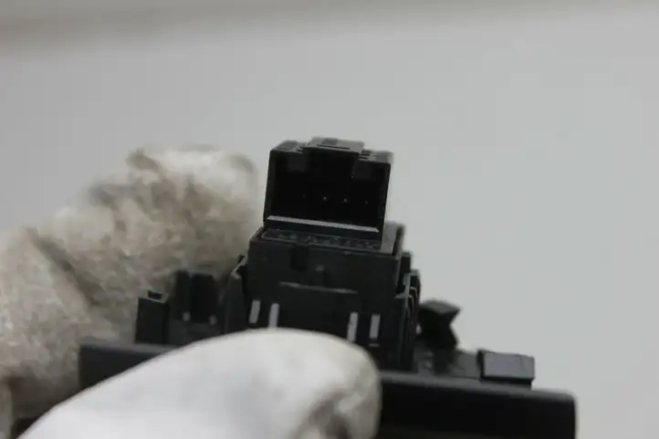 Audi A4 S4 B9 (2015 - 2019) 5E0959855 Кнопка стеклоподъемников — фото 3