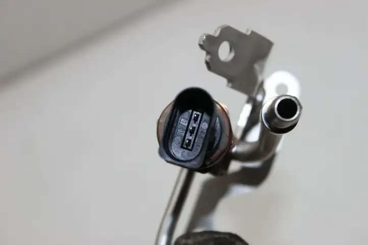 Audi A4 S4 B9 (2015 - 2019) 059906054G Датчик уровня топлива — фото 3