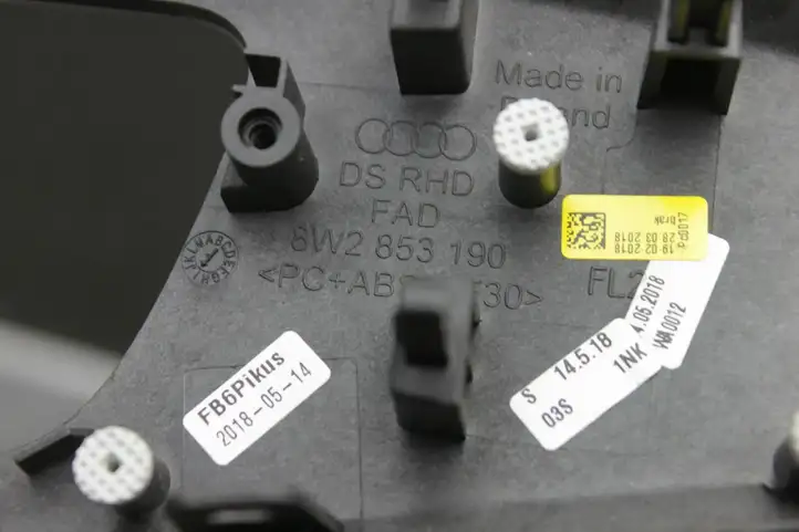 Audi A4 S4 B9 (2015 - 2019) 8W0867410 Декоративная накладка передней двери — фото 8