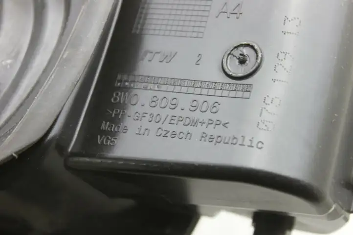 Audi A4 S4 B9 (2015 - 2019) 8W0809906 Крышка топливного бака — фото 4