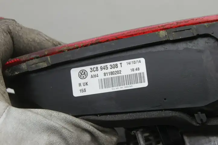 Volkswagen PASSAT CC (2012 - 2017) 3C8945308T Задний фонарь в крышке багажника — фото 4