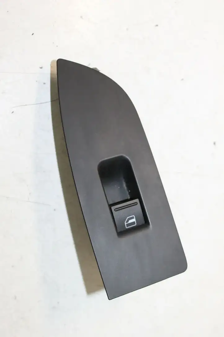 Volkswagen PASSAT CC (2012 - 2017) 3C8867375 Кнопка стеклоподъемников — фото 1