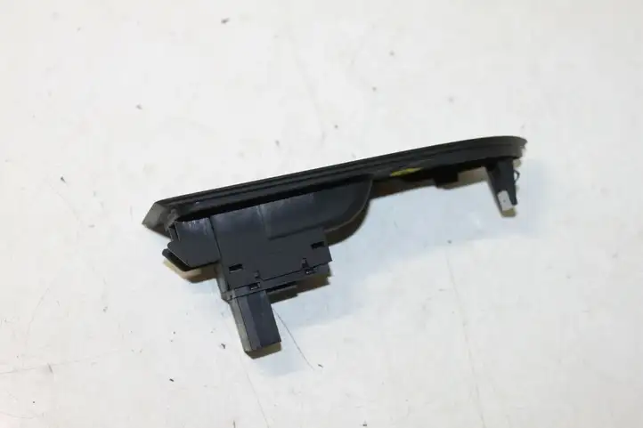Volkswagen PASSAT CC (2012 - 2017) 3C8867375 Кнопка стеклоподъемников — фото 3
