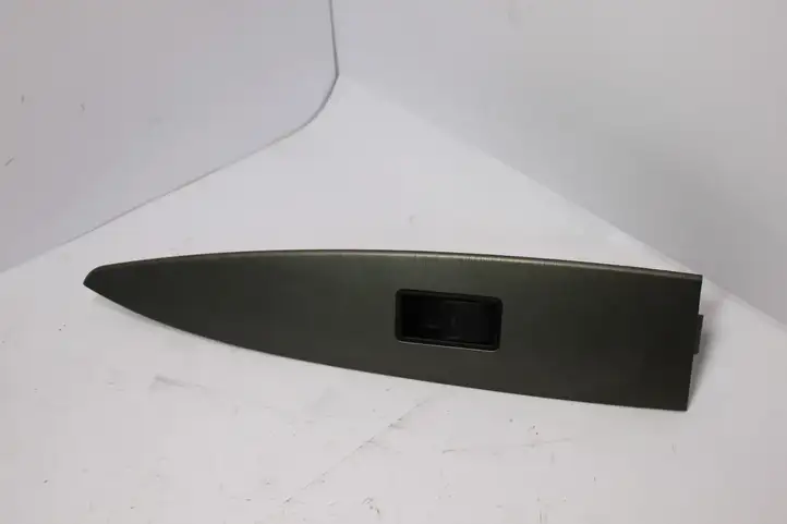 Toyota Avensis T270 (2009 - 2012) 7423205240 Блок кнопок стеклоподъемников — фото 1