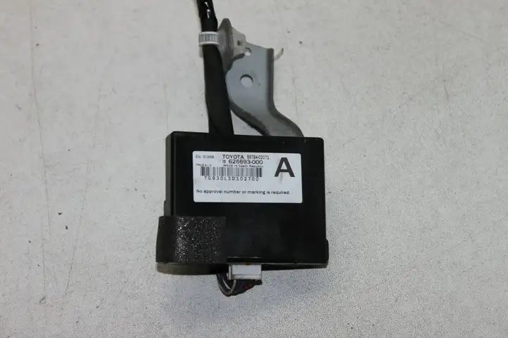 Toyota Auris E180 (2012 - 2018) 8978402071 Блок иммобилайзера — фото 1