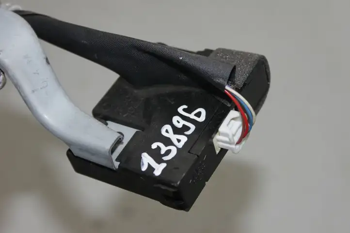 Toyota Auris E180 (2012 - 2018) 8978402071 Блок иммобилайзера — фото 4