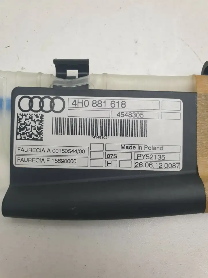 Audi A8 S8 D4 4H (2010 - 2014) 4H0881618 Прочие детали салона — фото 2