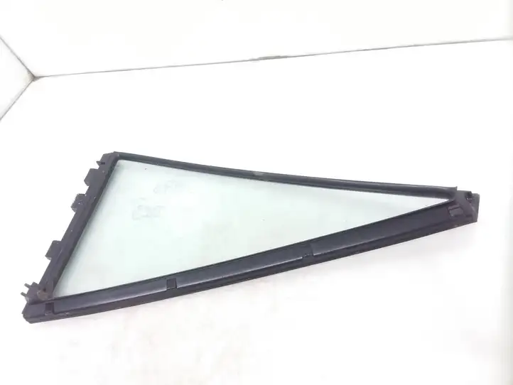 Toyota Corolla Verso E121 (2001 - 2004) 6818813100 Форточка двери — фото 2