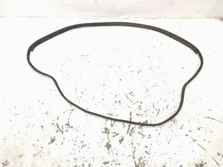 Mercedes-Benz S W222 (2013 - )   Звукоизоляция капота