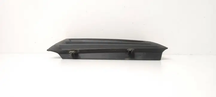 Renault Megane II (2002 - 2005) 8200114156 Нижняя решетка переднего бампера — фото 4