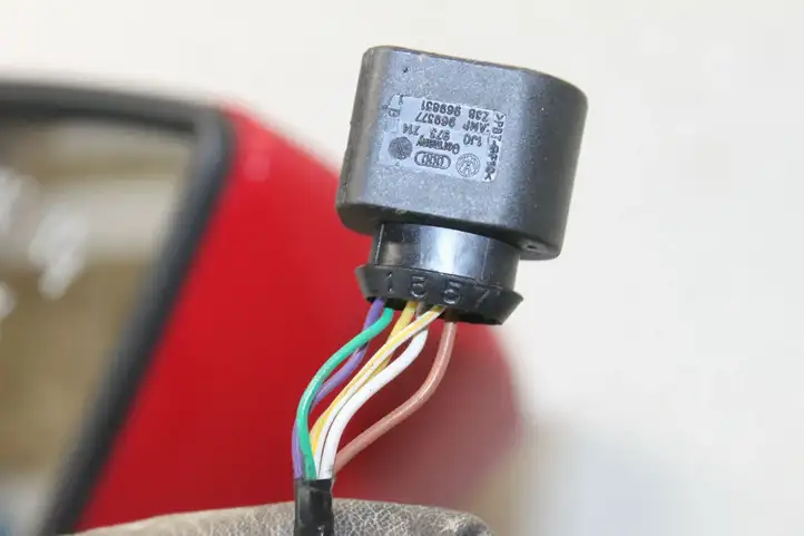 Seat Leon (5F) (2012 - 2019) 5F0945096B Боковое зеркало с электроприводом — фото 5
