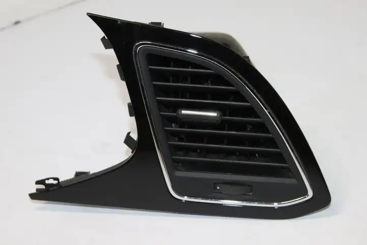 Seat Leon (5F) (2012 - 2019) 5F2820902D Боковой воздушный дефлектор — фото 4