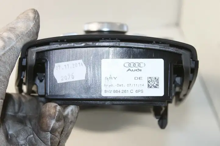 Audi A3/S3 8V (2016 - 2020) 8V0919614P Контроллер мультимедийной системы — фото 4