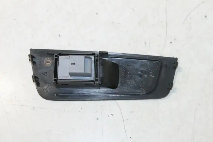 Audi S1 (2014 - 2019) 8X4959528 Кнопка стеклоподъемников — фото 2