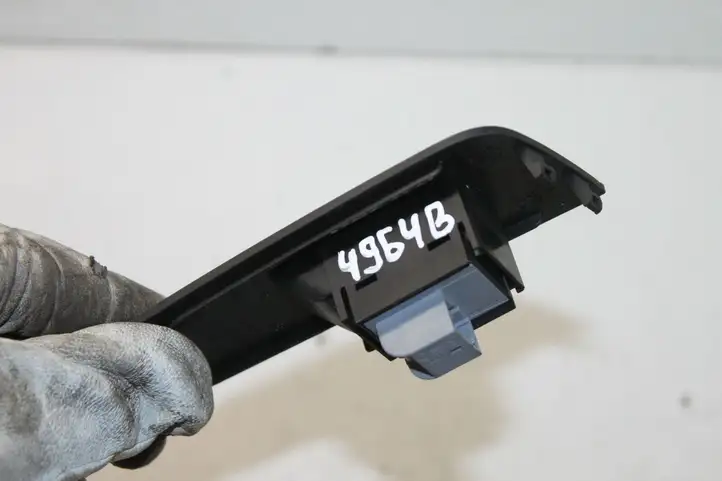 Audi S1 (2014 - 2019) 8X4959528 Кнопка стеклоподъемников — фото 4
