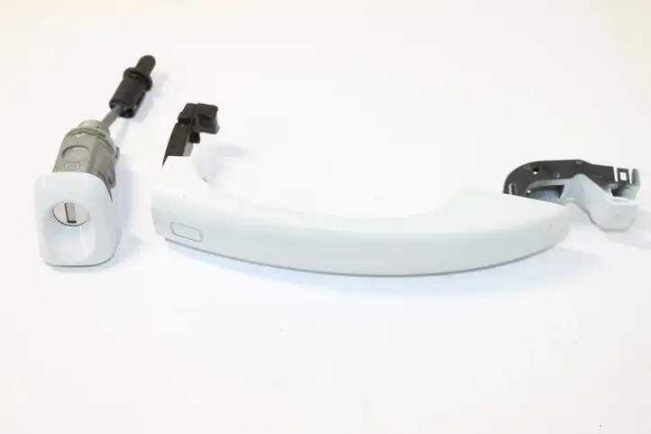 Audi S1 (2014 - 2019) 8T0837205A Наружная ручка двери — фото 1