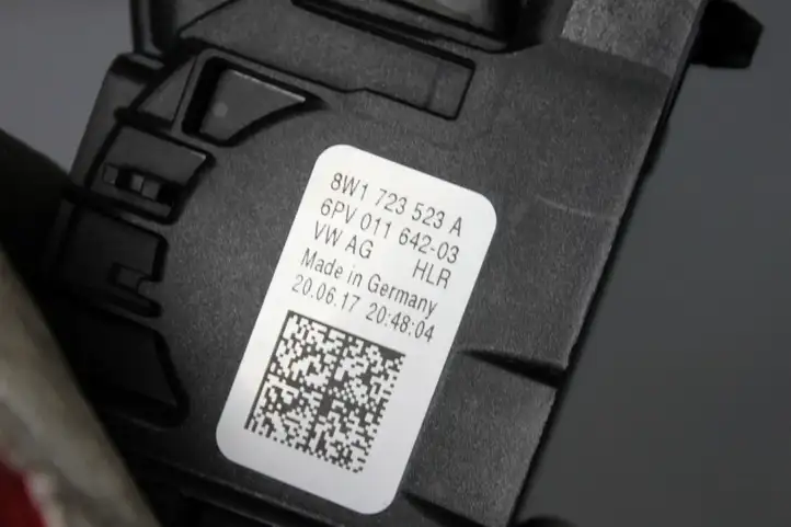 Audi A5 (2016 - ) 8W1723523A Педаль акселератора — фото 6