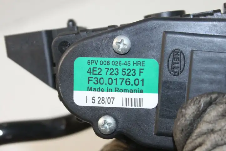 Audi A8 S8 D3 4E (2007 - 2010) 4E2723523F Педаль акселератора — фото 3