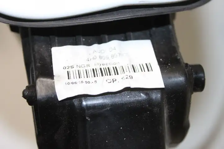 Audi A8 S8 D4 4H (2013 - 2017) 4H0809857C Крышка топливного бака — фото 4