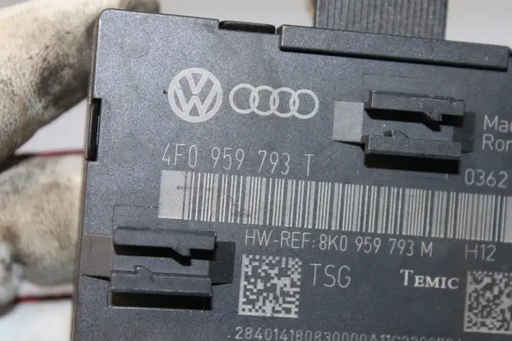 Audi Q7 4L (2009 - 2015) 8K0959793M Блок управления дверью — фото 4