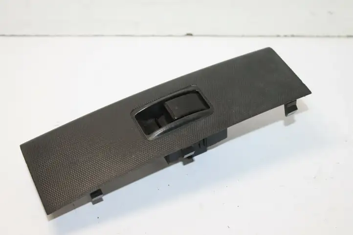 Toyota Corolla Verso E121 (2001 - 2004) 742320F030 Блок кнопок стеклоподъемников — фото 4