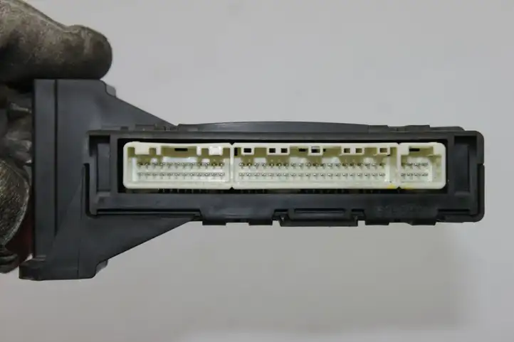 Toyota Verso (2009 - 2012) 886500F121 Модуль управления кондиционером — фото 3