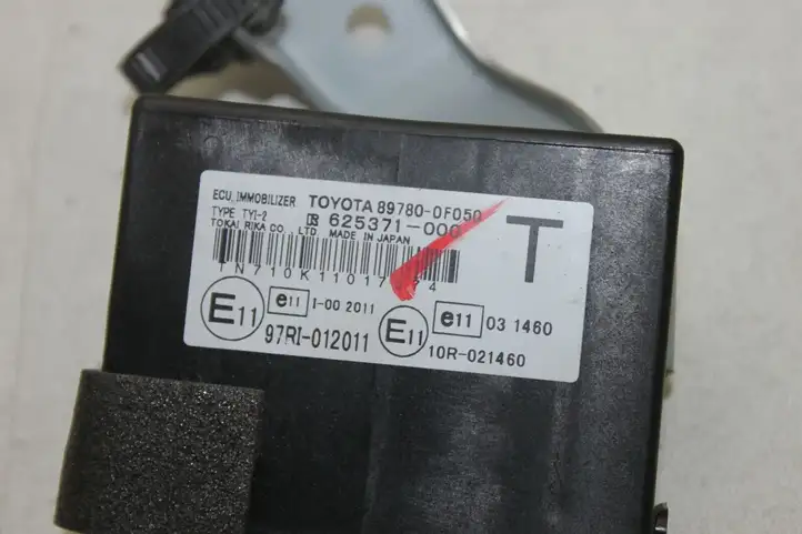 Toyota Verso (2009 - 2012) 897800F050 Блок иммобилайзера — фото 2