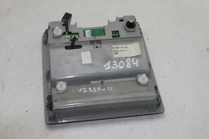 Toyota Verso (2009 - 2012) 812600F142 Передняя подсветка — фото 5