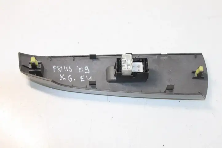 Toyota Prius (XW20) (2003 - 2009) 7427247050 Блок кнопок стеклоподъемников — фото 4