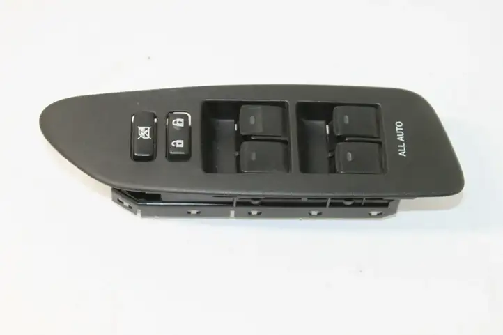 Toyota Auris 150 (2006 - 2012) 8404002100 Блок кнопок стеклоподъемников — фото 1