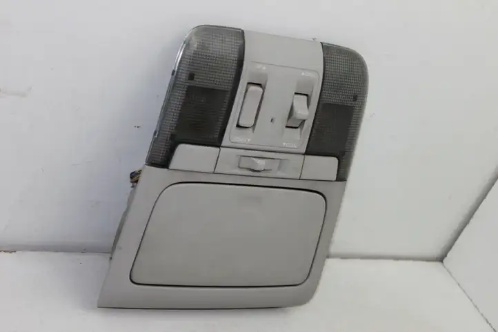 Subaru Legacy (2009 - 2013) VC12083 Передняя подсветка — фото 2