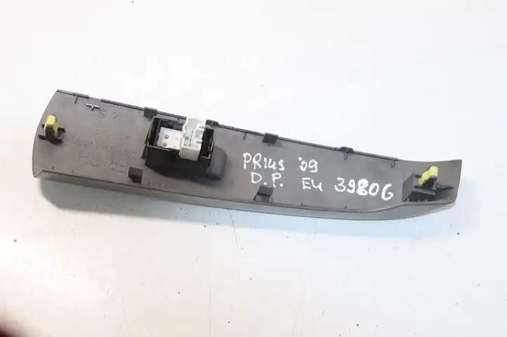 Toyota Prius (XW20) (2003 - 2009) 7423147080 Блок кнопок стеклоподъемников — фото 7