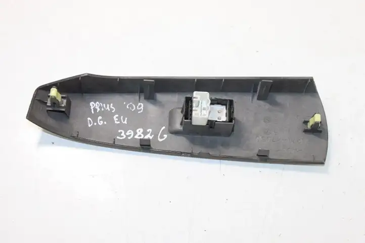 Toyota Prius (XW20) (2003 - 2009) 7427147050 Блок кнопок стеклоподъемников — фото 6