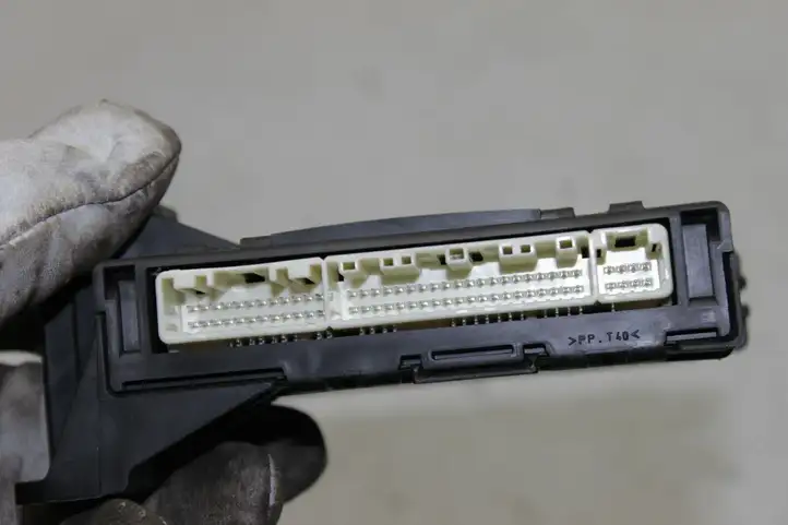 Toyota Verso (2009 - 2012) 886500F111 Модуль управления кондиционером — фото 3