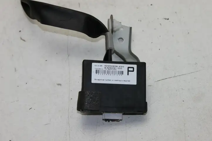 Toyota Prius (XW30) (2009 - 2015) 8978447010 Блок иммобилайзера — фото 1