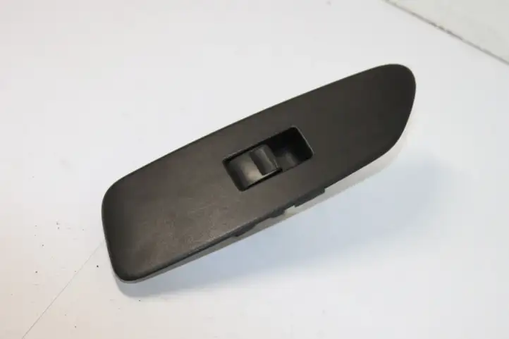Toyota Auris 150 (2006 - 2012) 7423202560 Блок кнопок стеклоподъемников — фото 2